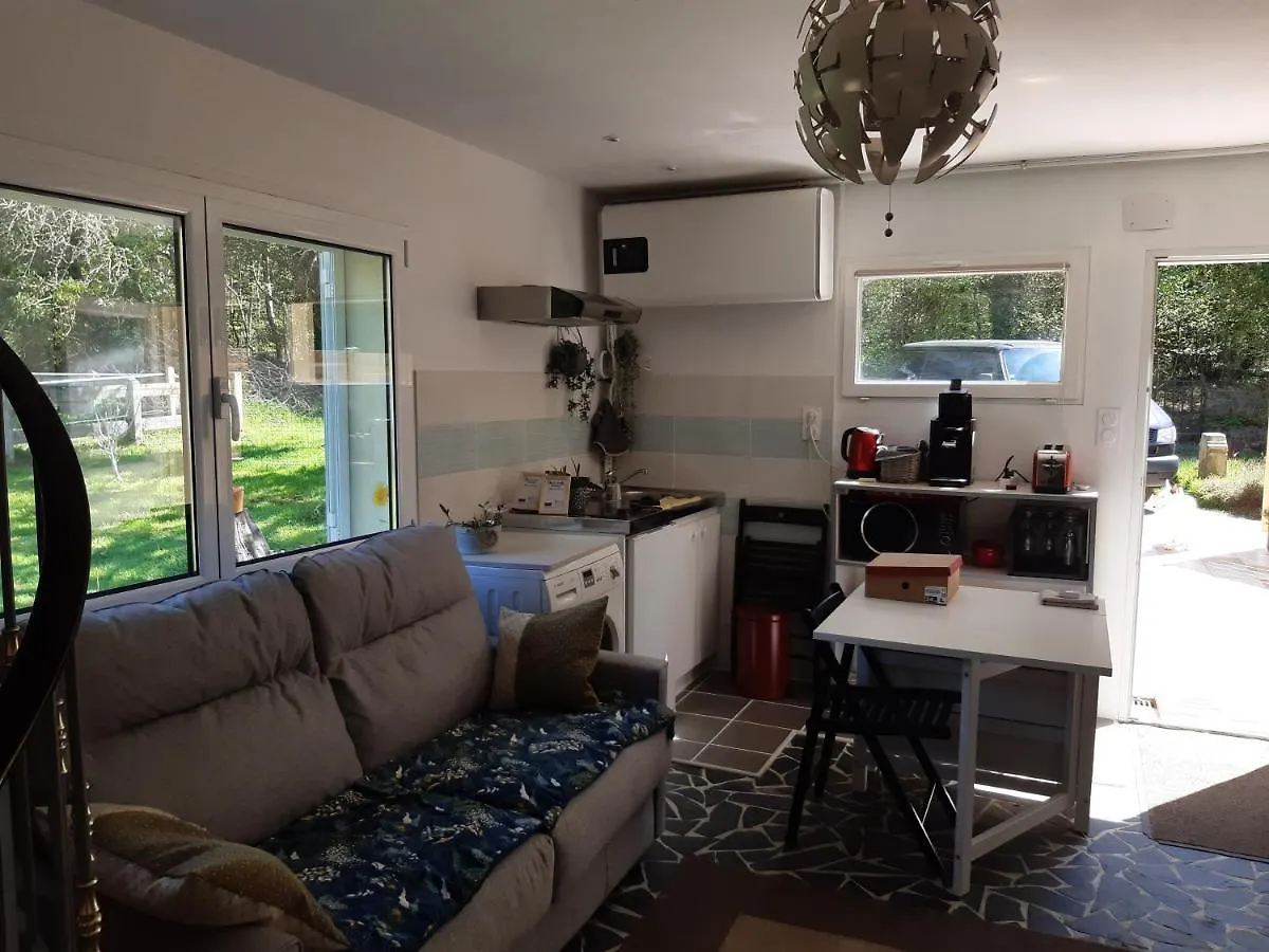 Appartement En Lisiere De Foret Avec Etang Scaer Holiday home