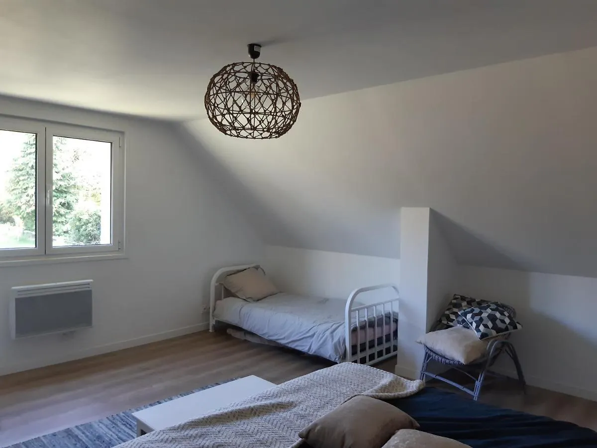 Appartement En Lisiere De Foret Avec Etang Scaer 0*,  France
